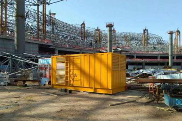 义马发电机出租如何判断空气滤清器是否需要更换？