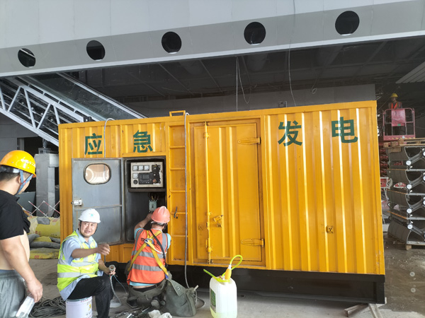 义马怎样判断空气滤清器是否需要更换？